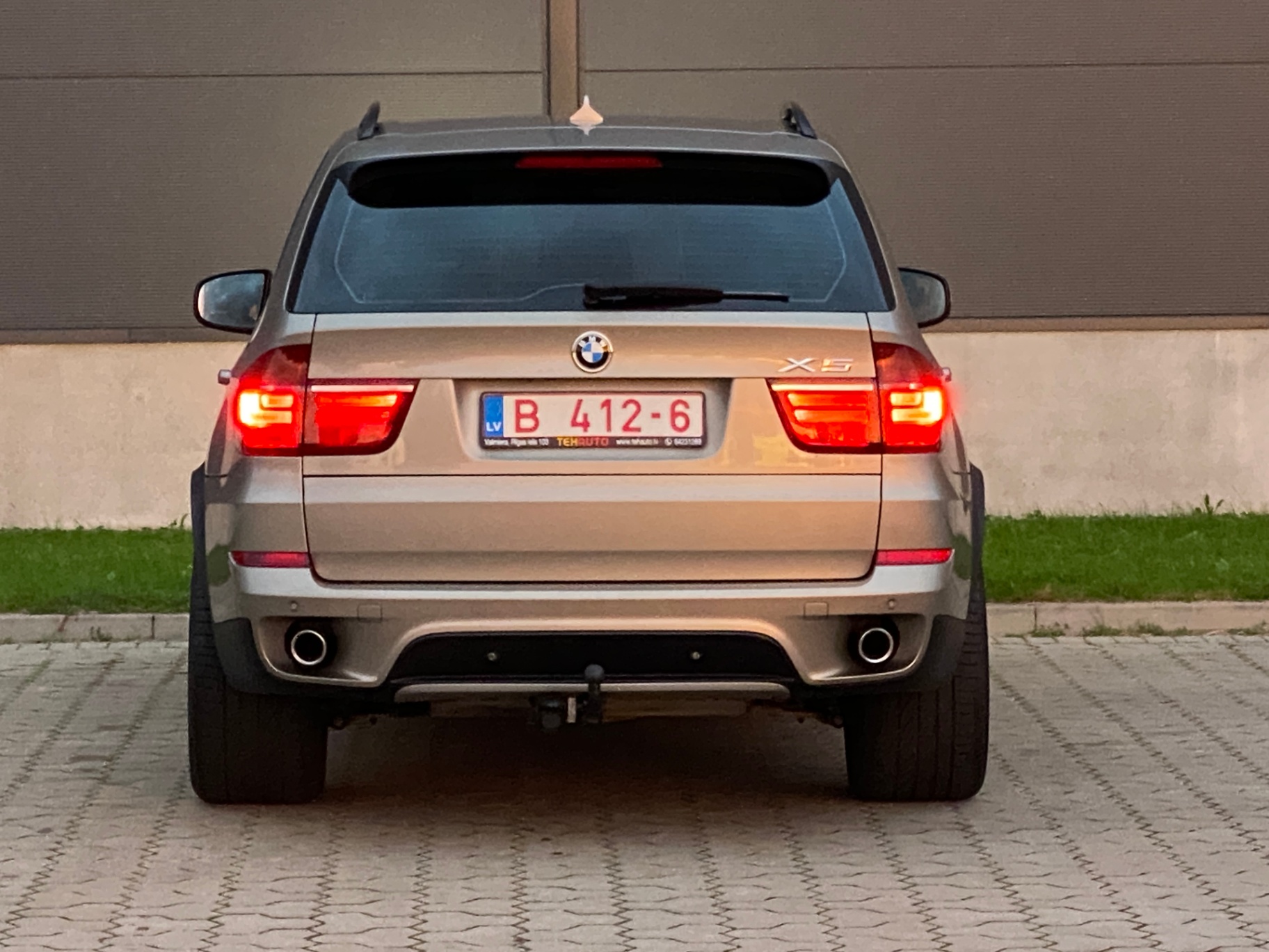 BMW X5 2010 – 5. foto