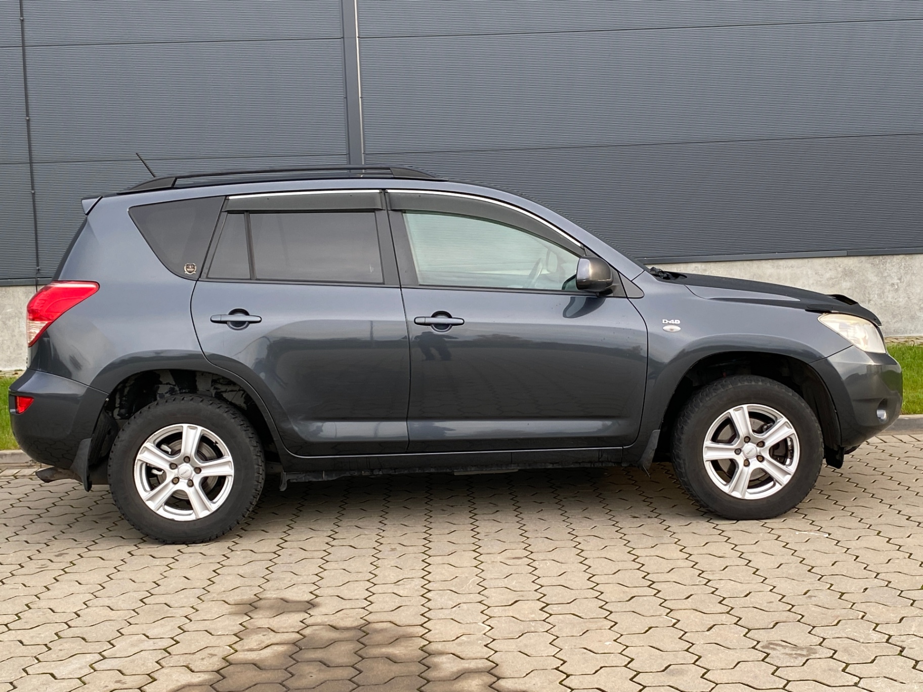 Toyota RAV4 2009 – 10. foto