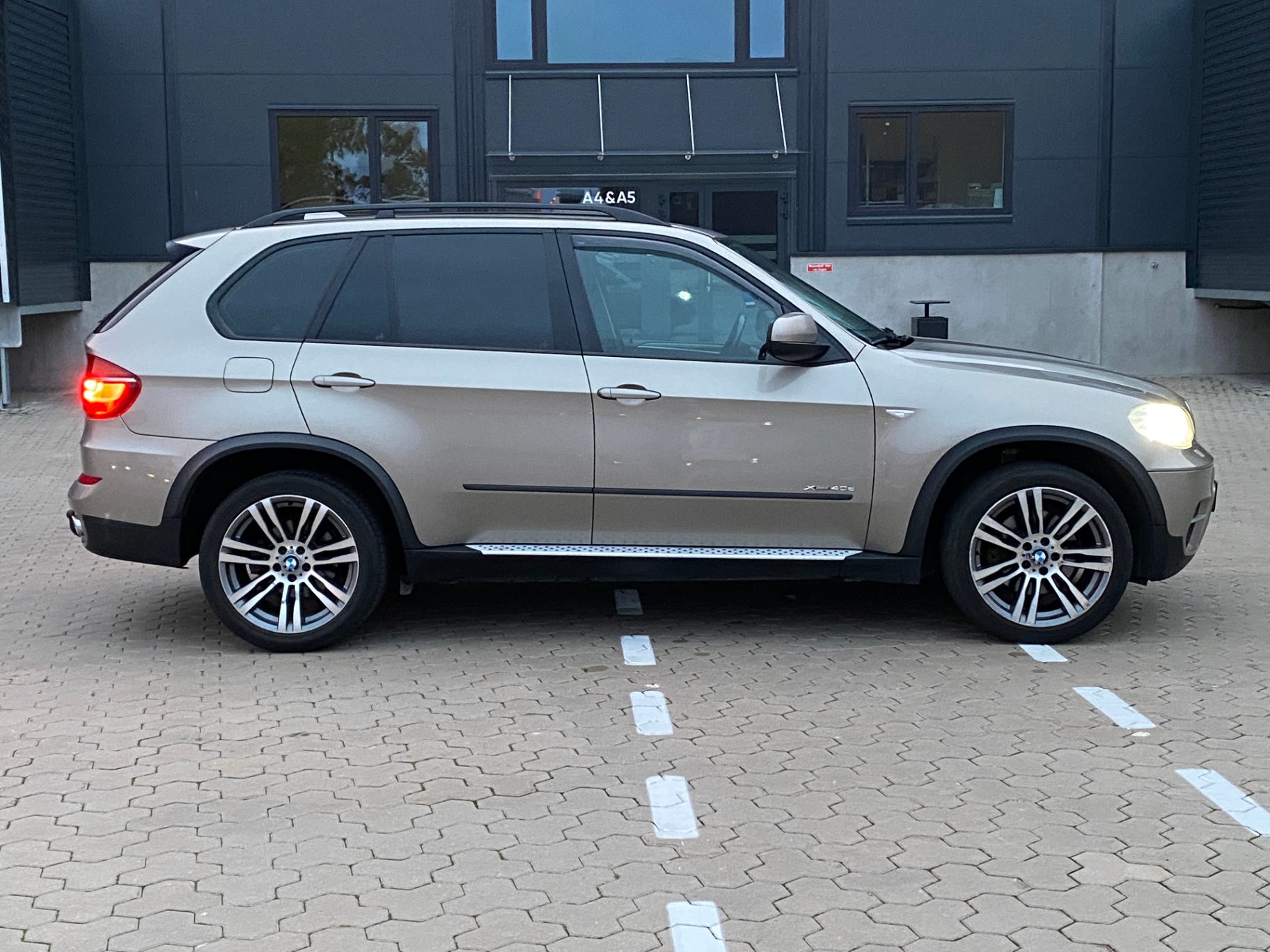 BMW X5 2010 – 12. foto