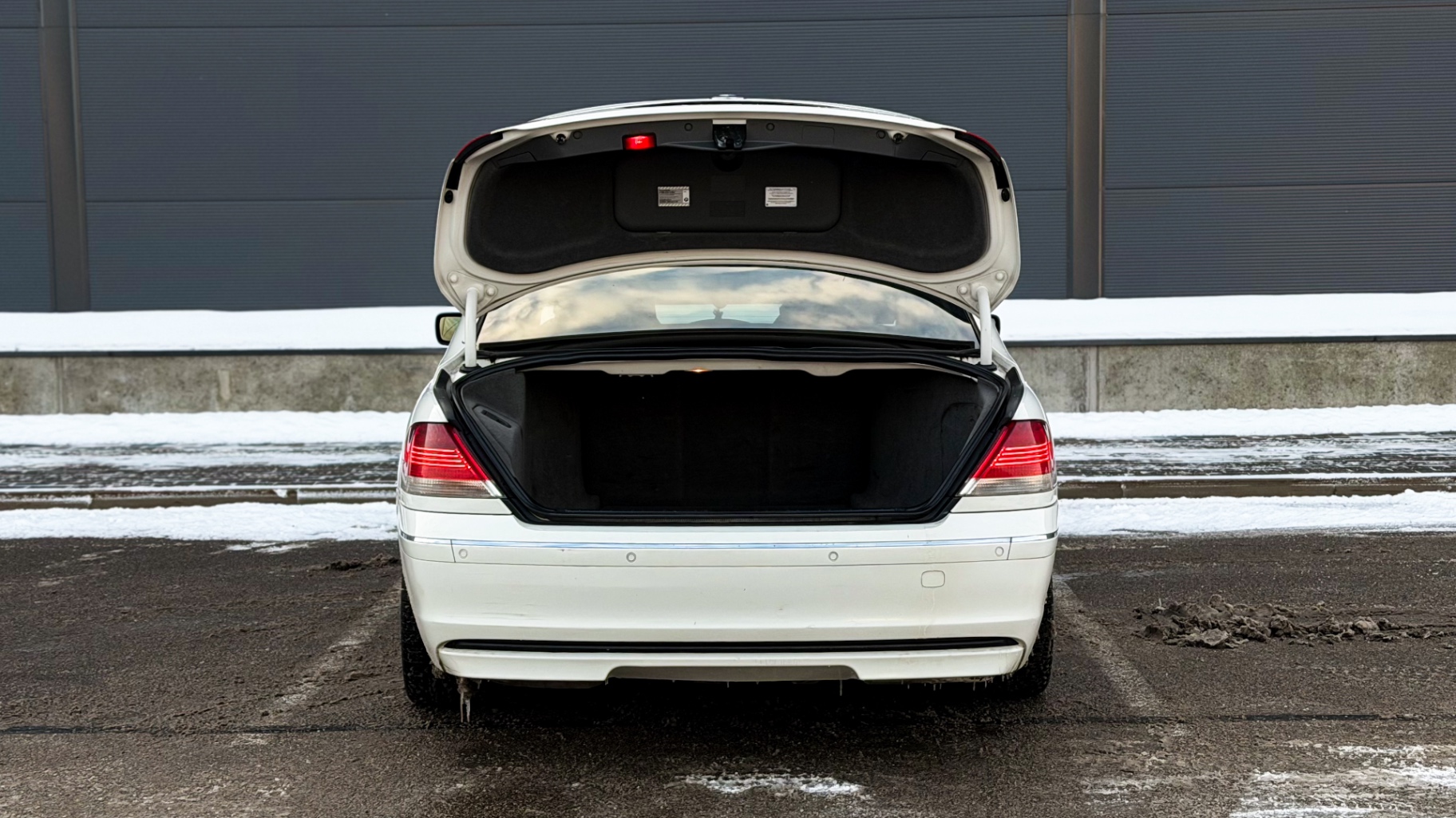 BMW 7 Series 2006 – 10. foto