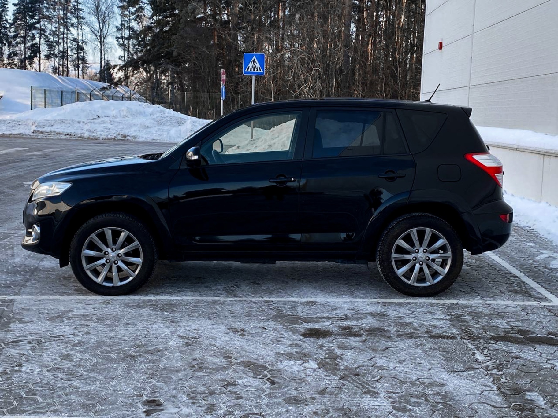 Toyota RAV4 2012 – 7. foto