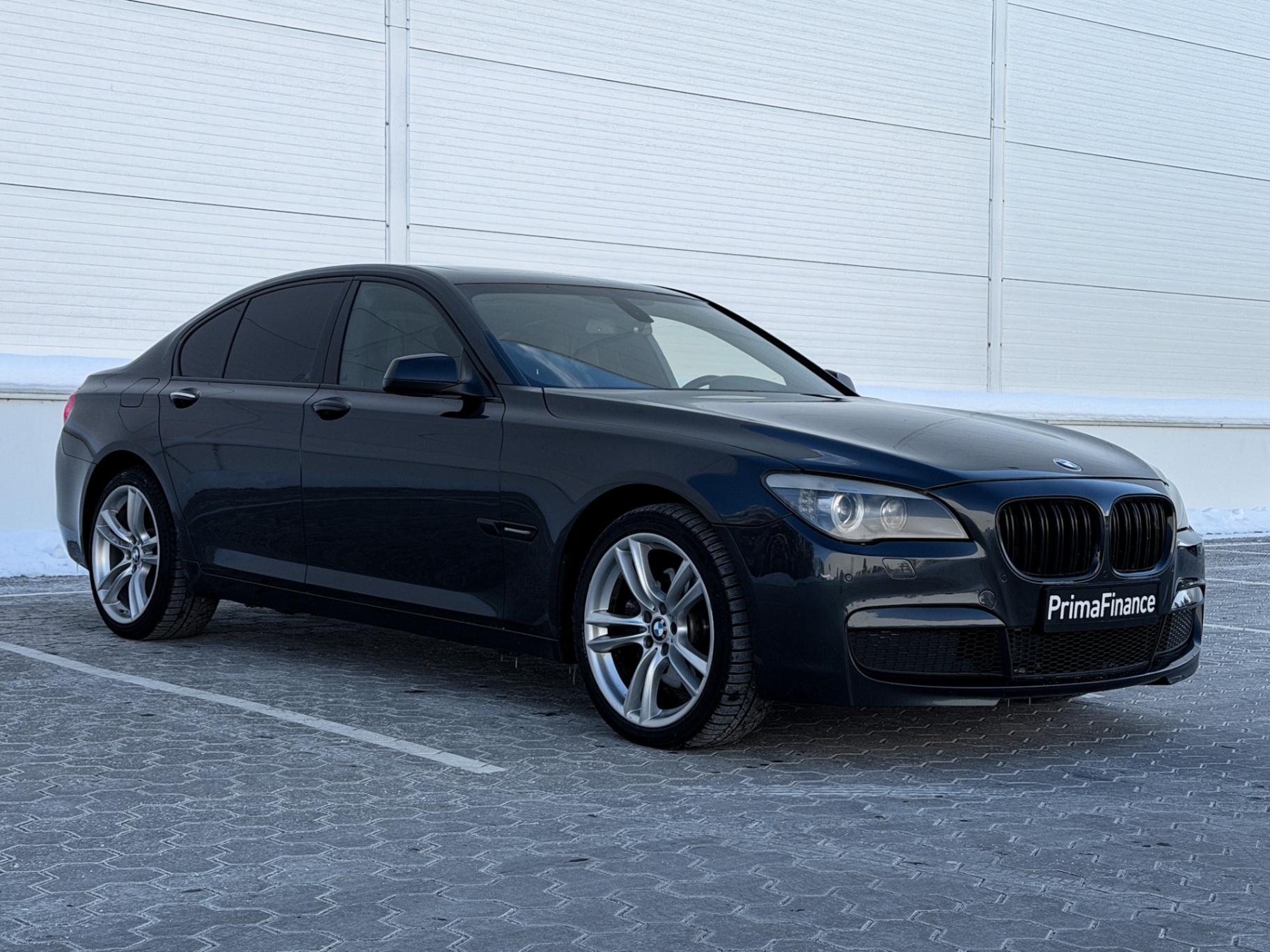 BMW 7 Series 2011 – 3. foto