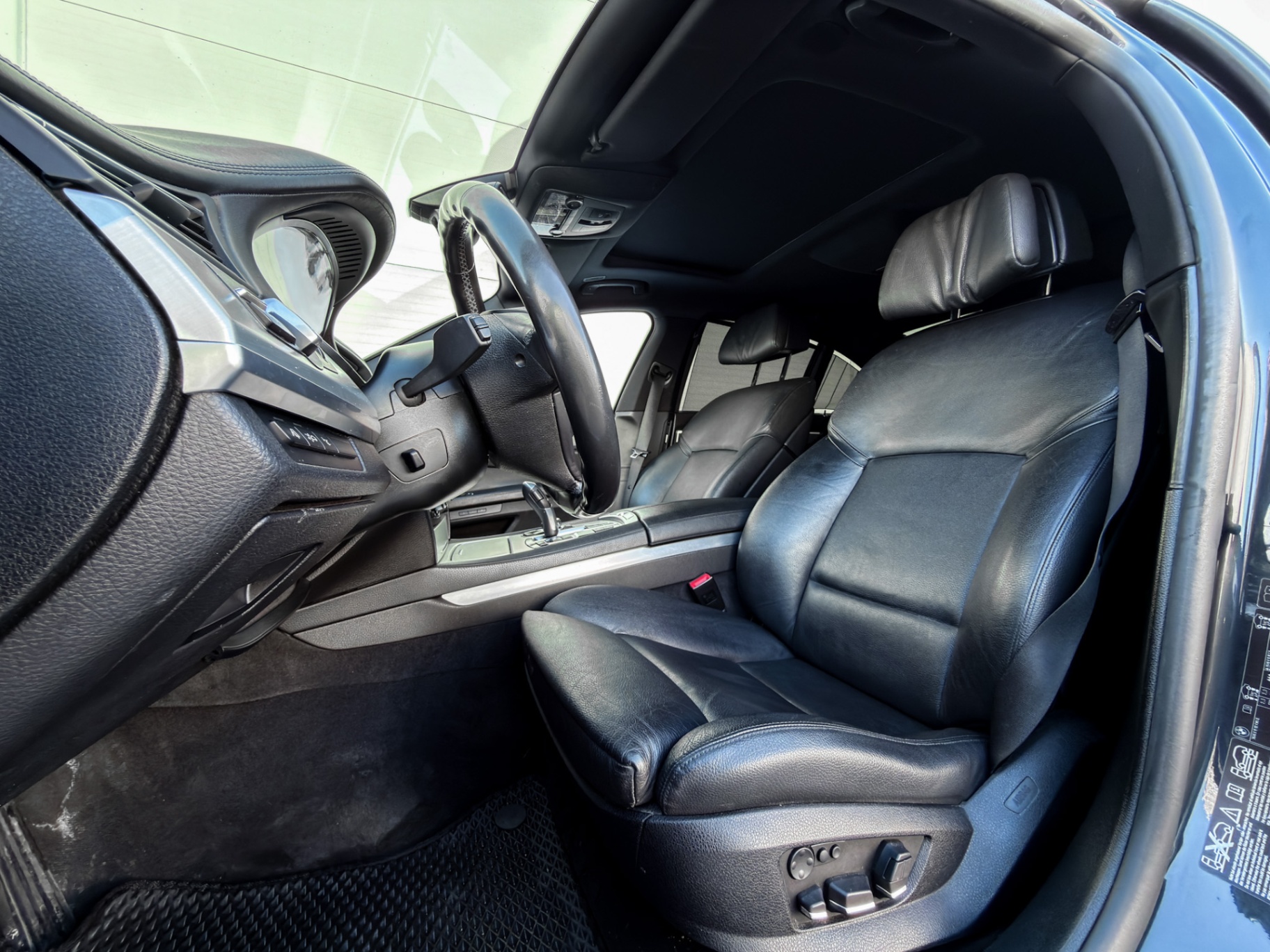 BMW 7 Series 2011 – 12. foto