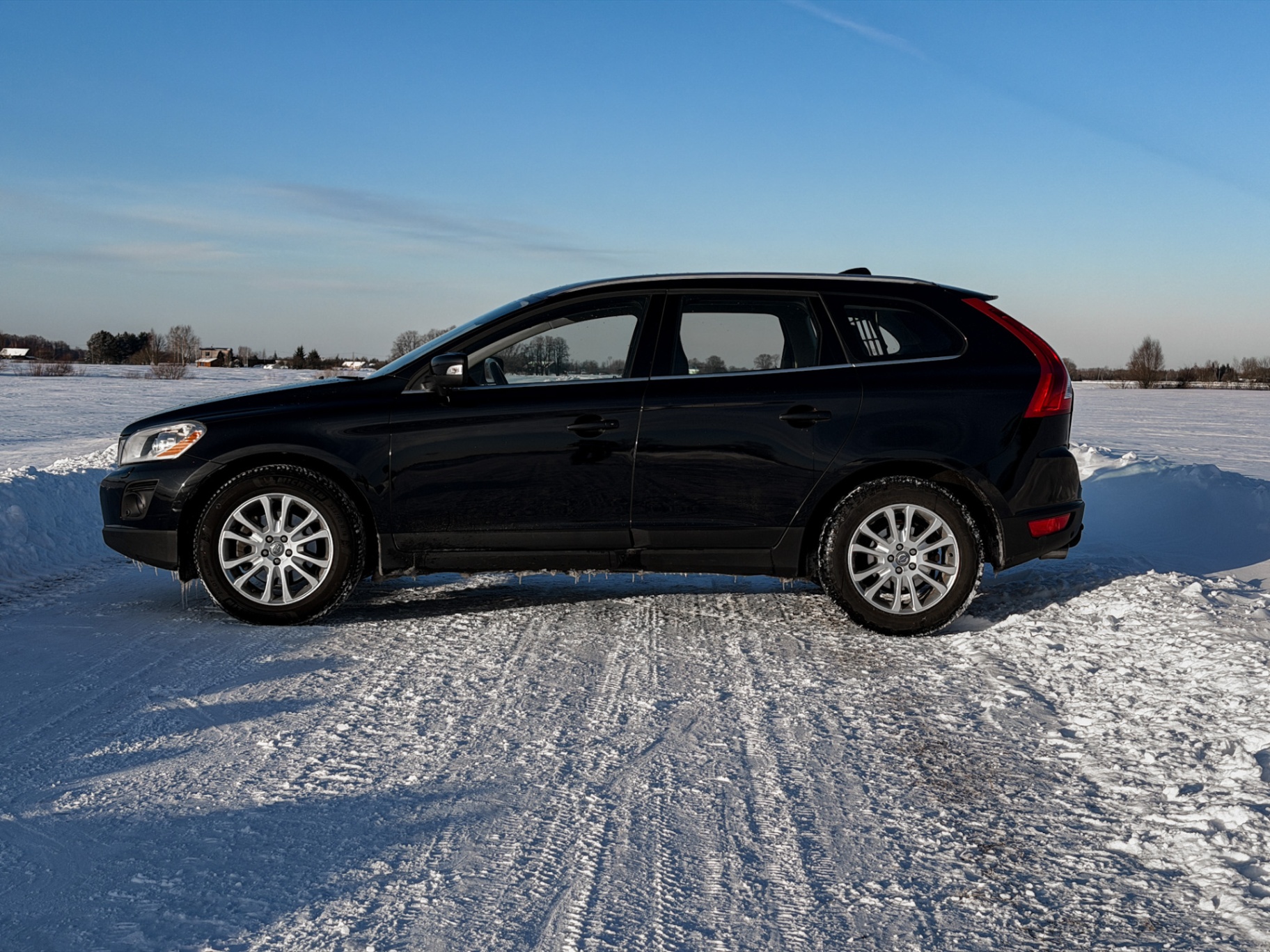 Volvo XC60 2010 – 11. foto
