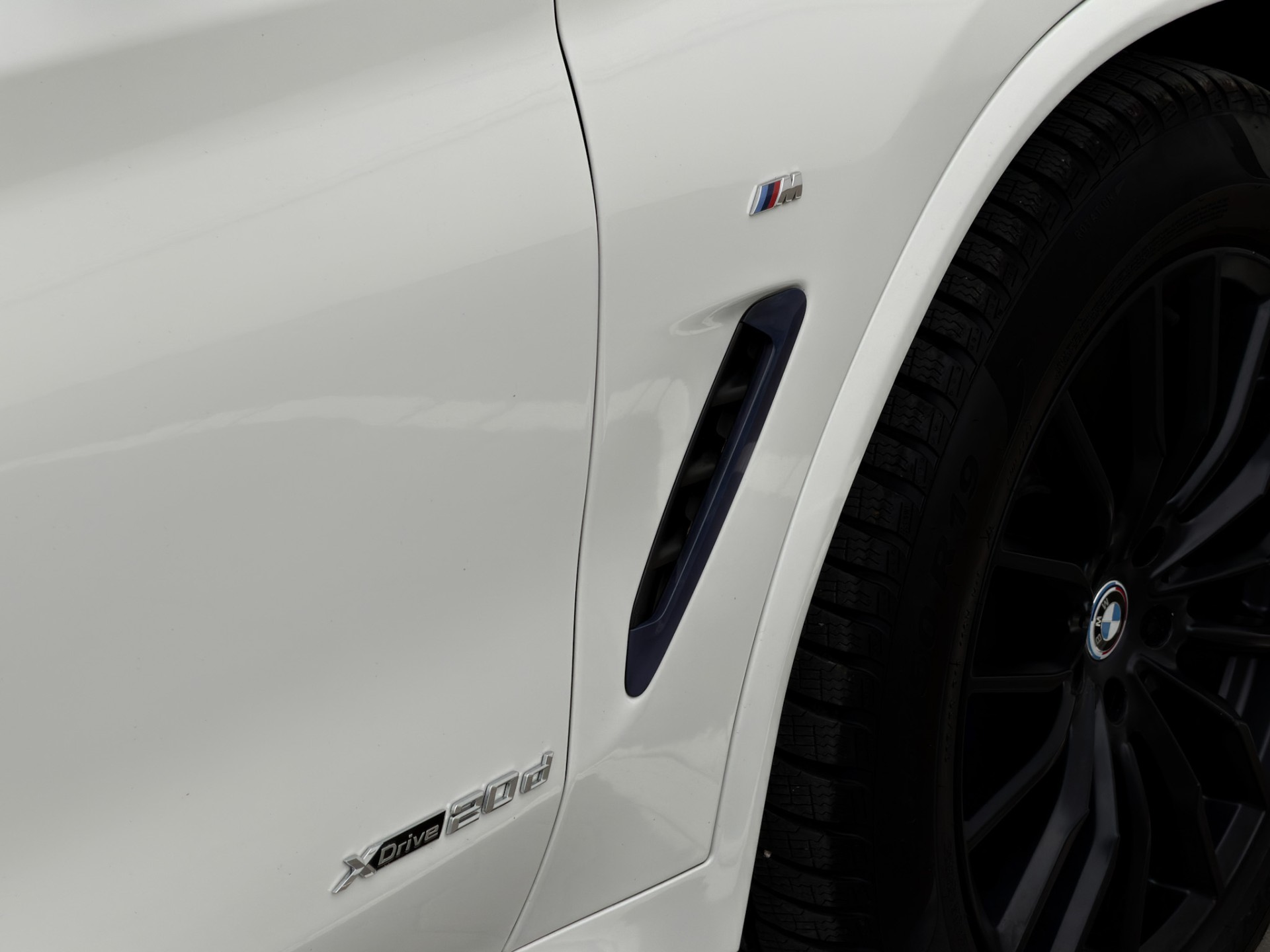 BMW X3 2018 – 10. foto