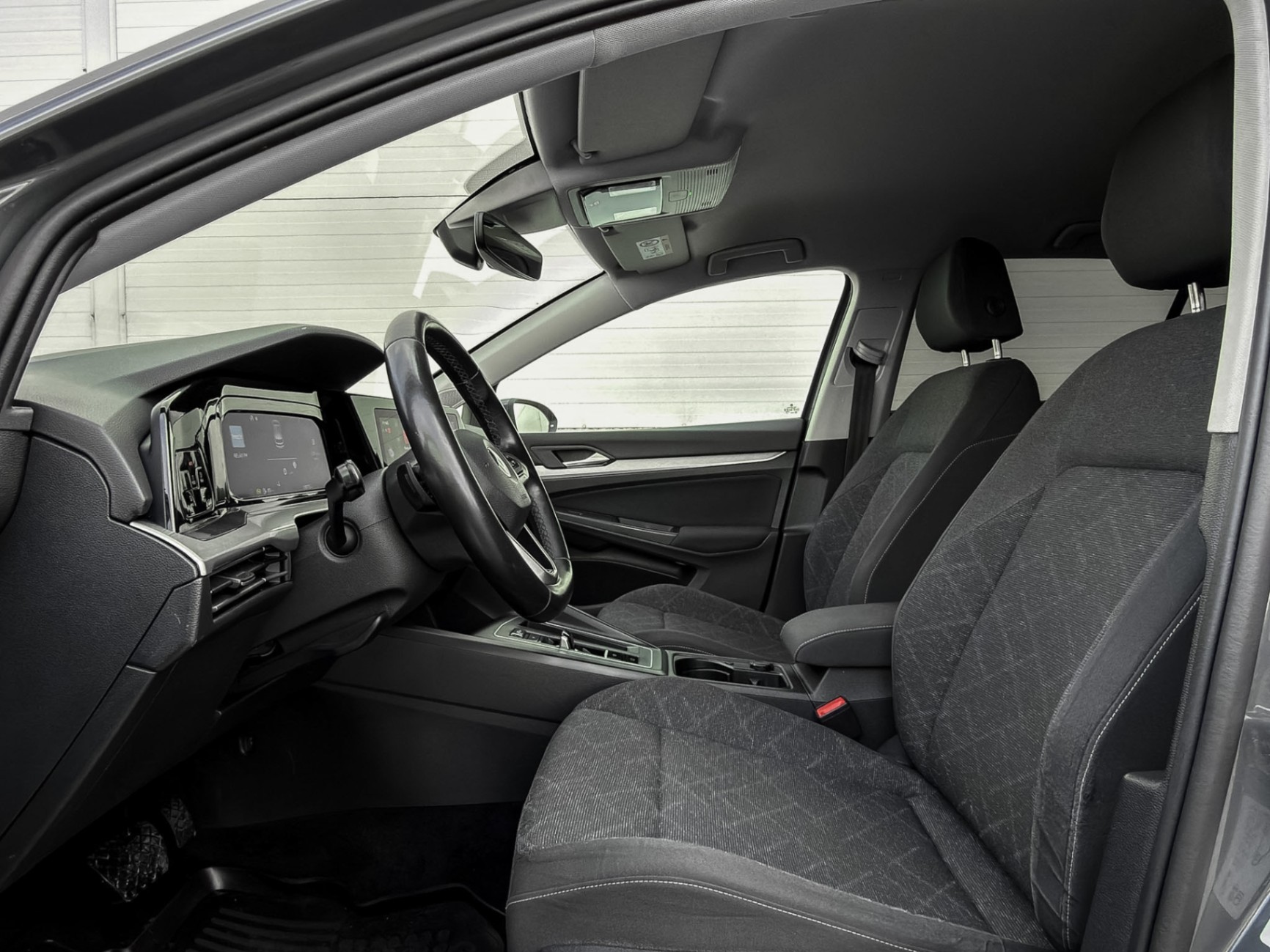 Volkswagen Golf 1.5 eTSI 2020 – 11. foto