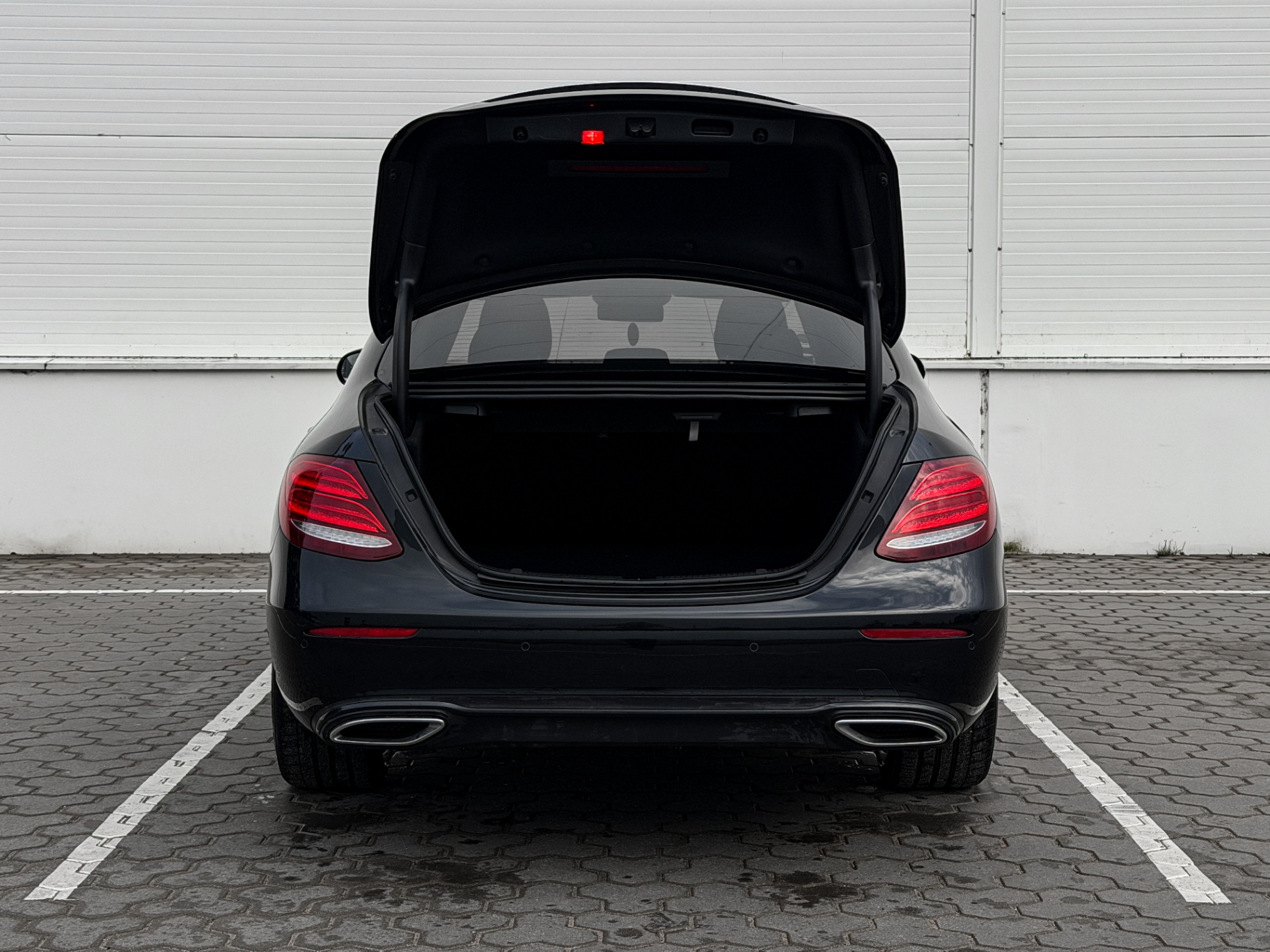 Mercedes-Benz E220 2019 – 8. foto