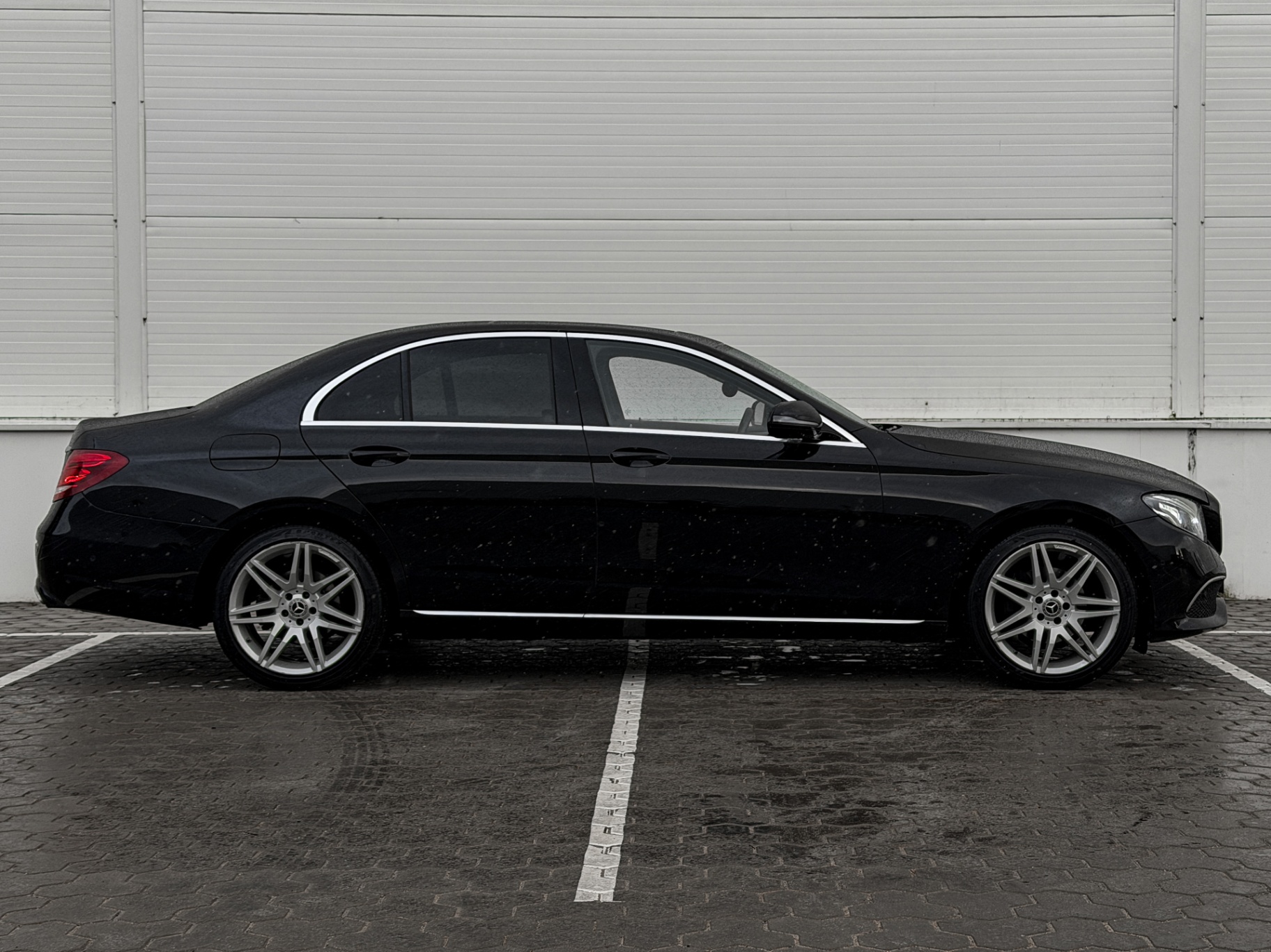 Mercedes-Benz E220 2019 – 9. foto