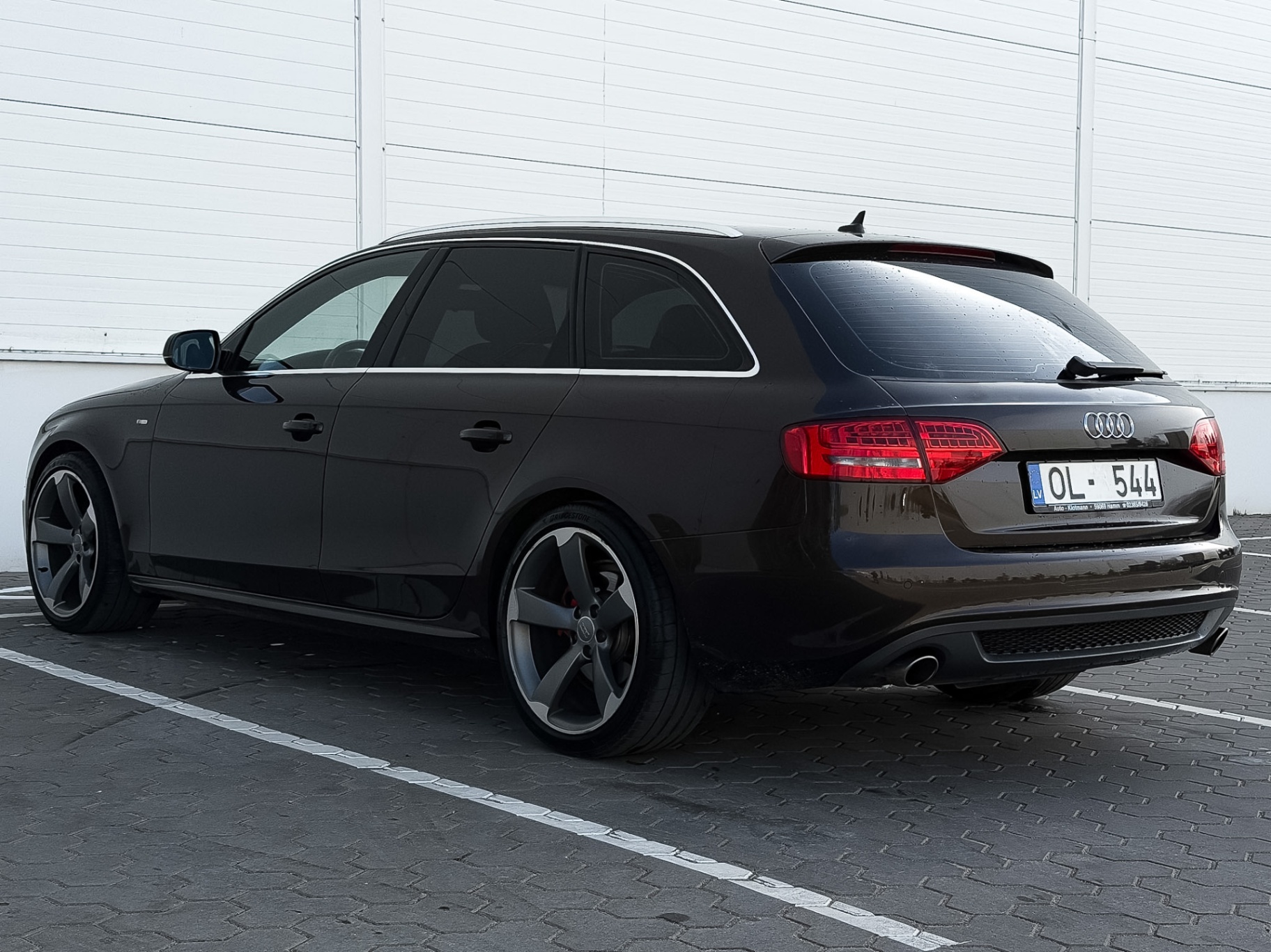 Audi A4 2011 – 4. foto