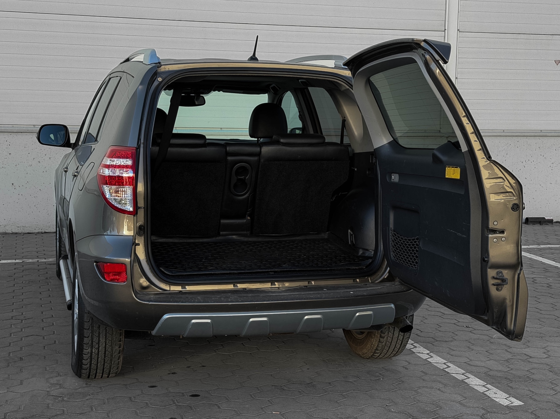 Toyota RAV4 2011 – 9. foto