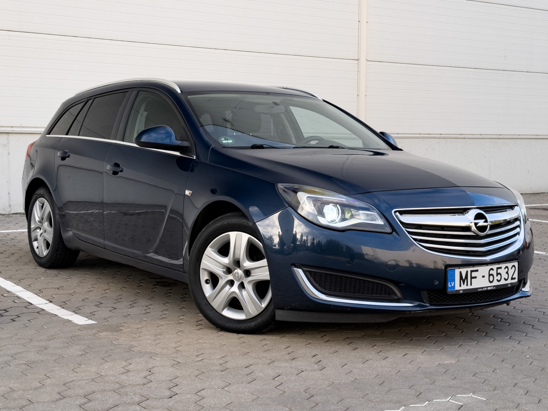 Opel Insignia Sports Tourer 2.0 CDTI 2015 – 3. foto