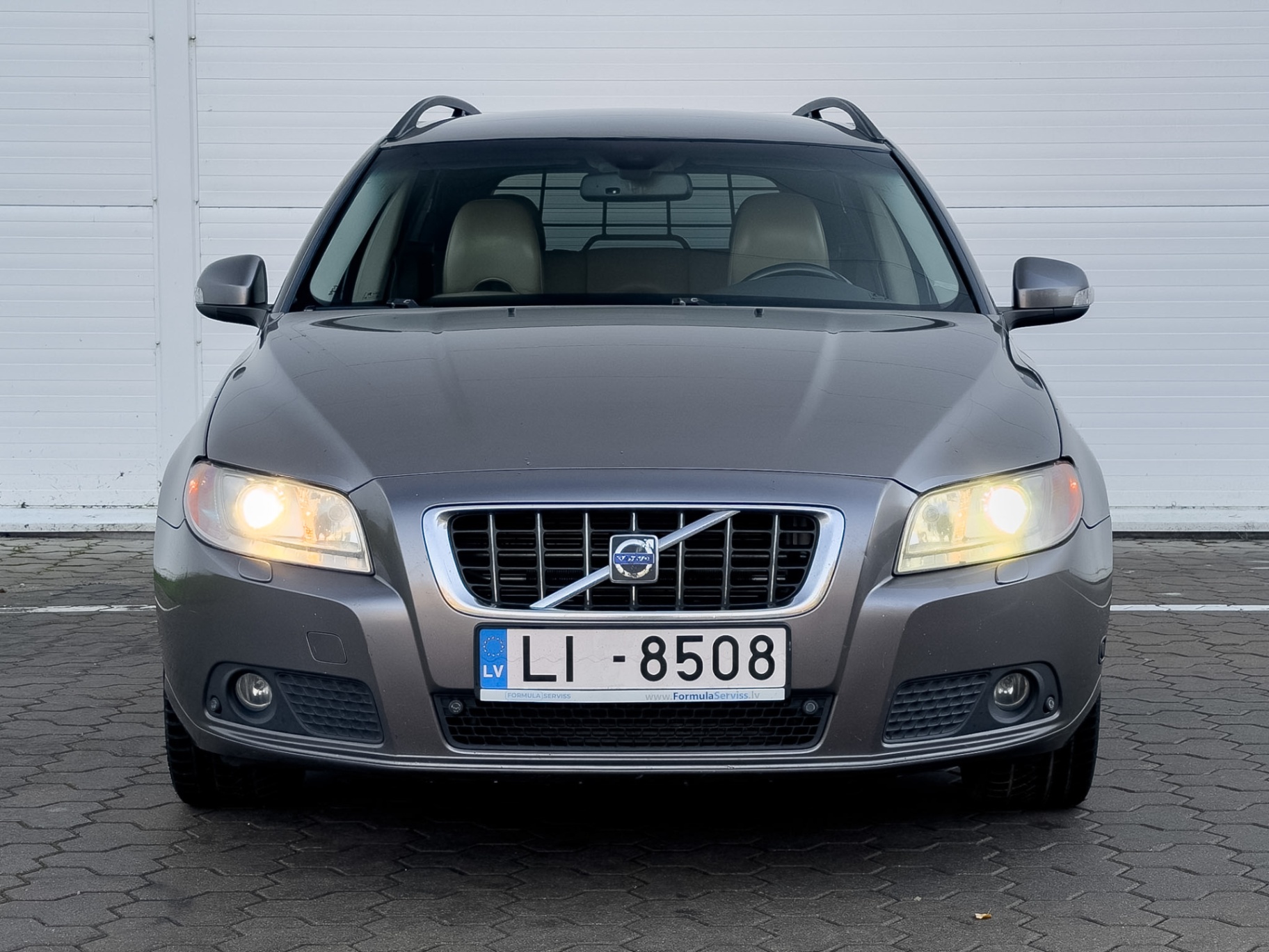 Volvo V70 2.4 D 2007 – 5. foto